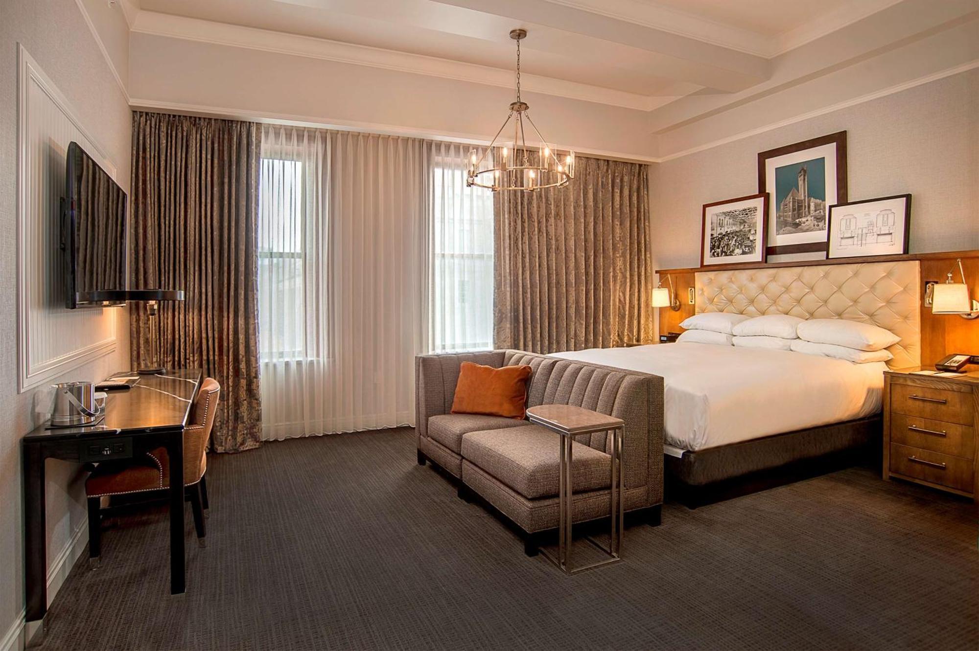 St. Louis Union Station Hotel, Curio Collection By Hilton Екстер'єр фото